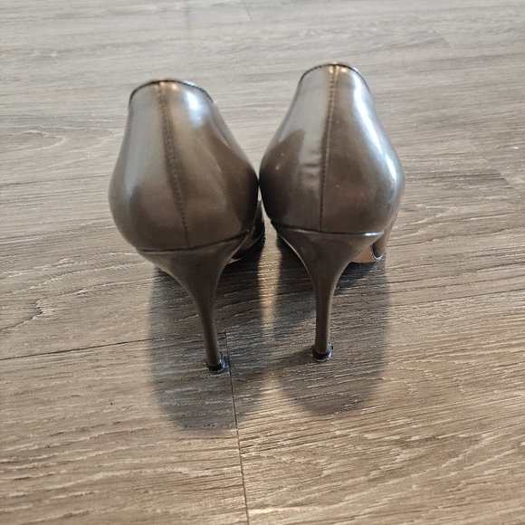 Manolo Blahnik heels - Picture 4 of 8